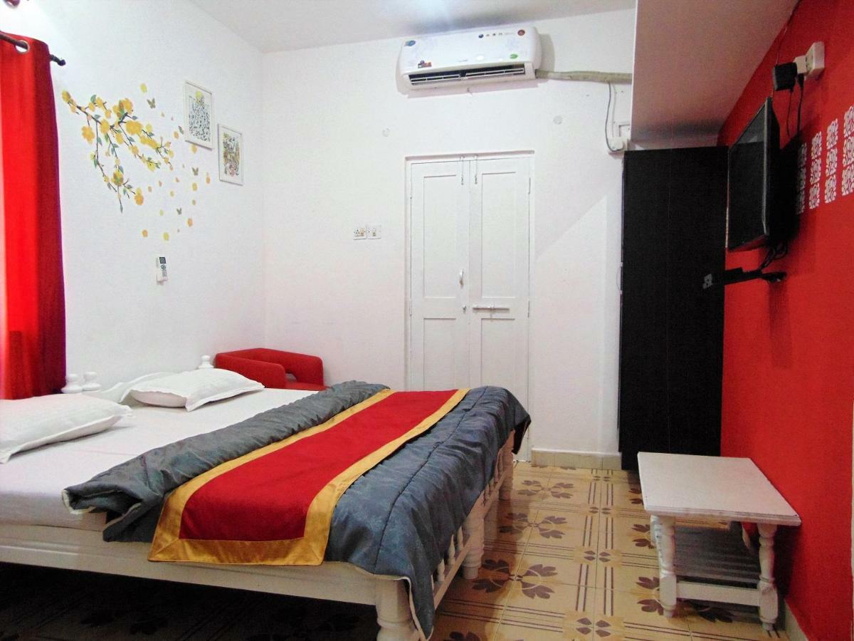 Oceanic Pearl Beach Guest House Calangute Luaran gambar